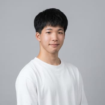 岡田 知也